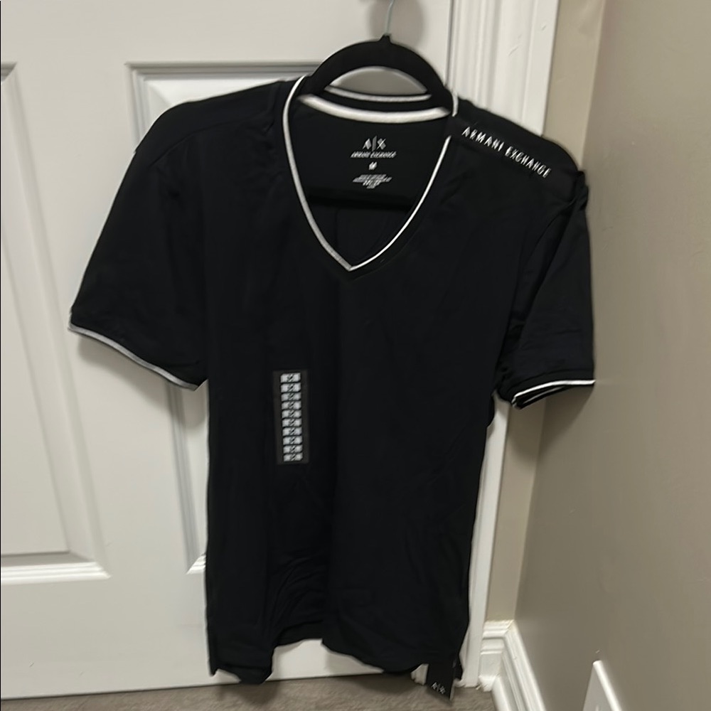 NEW WITH TAGS Armani Exchange Black Short Sleeve Tee with White Trim
